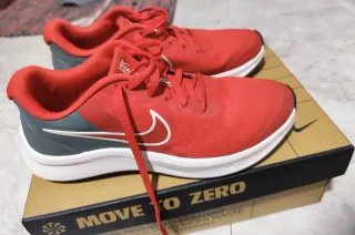 2 Pares Zapatillas Nike Running Rojas y Grises