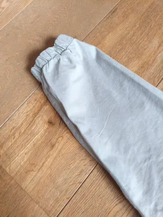 Pantalón Zara beige