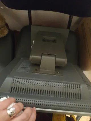 Monitor LG Flatron Plata