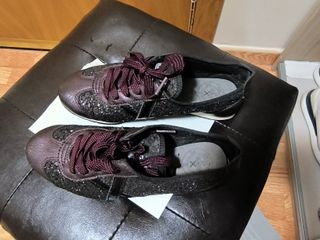 Zapatillas Munich Morado y Negro Glitter