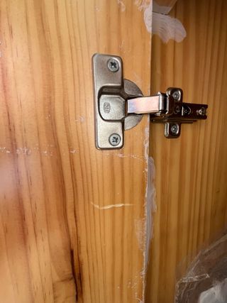 Escritorio de cristal y madera