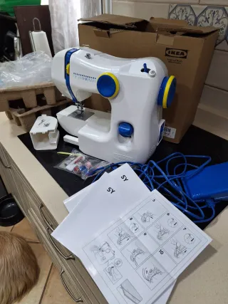 Máquina de coser SY IKEA