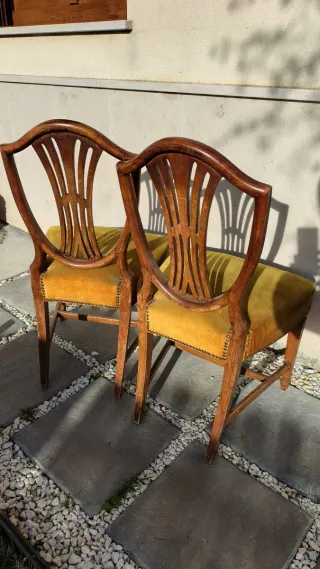 Pack 2 sillas clásicas madera