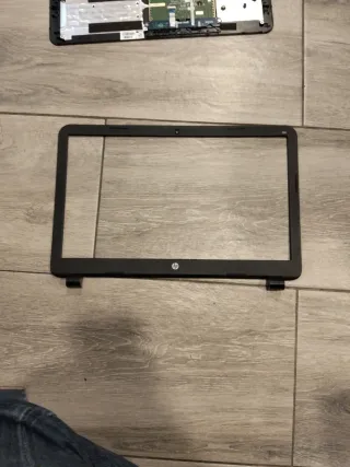 Marco Pantalla HP 250 G3 Negro