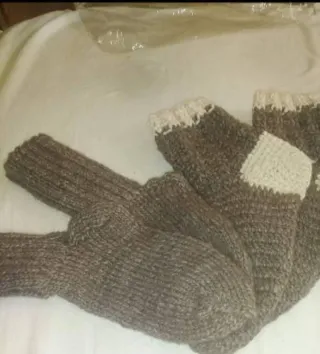 Conjunto crochet bebé (gorro y patucos)