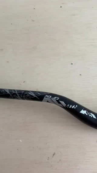 Manillar MTB Negro 74cm