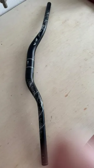 Manillar MTB Negro 74cm