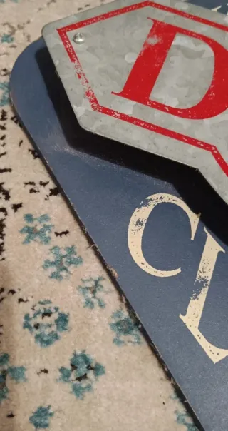 Panel Decorativo Metal Diesel Worker's Clothes