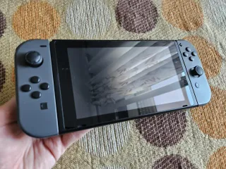 Nintendo Switch Rosa y Morado