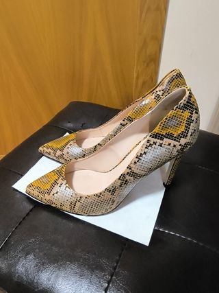 Zapatos de tacón serpiente multicolor