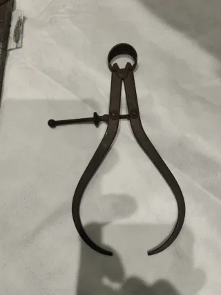 Calibrador antiguo Valdaledo sXIX-XX