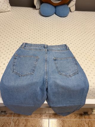 Pantalón vaquero El Corte Inglés nuevo