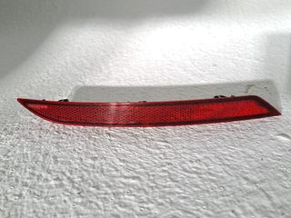 PILOTO TRASERO DERECHO PARAGOLPES SEAT LEON (KL1)