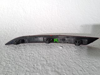 PILOTO TRASERO DERECHO PARAGOLPES SEAT LEON (KL1)