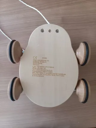 Juguete mariquita arrastre formas