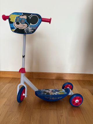 Patinete infantil Mickey Mouse 3 ruedas