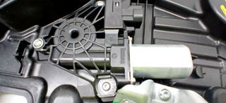 ELEVALUNAS TRASERO IZQUIERDO JEEP RENEGADE