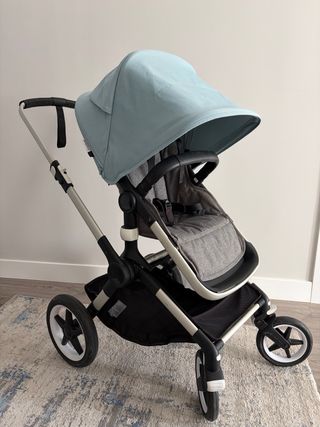 Carrito Bugaboo Fox 2 con capazo y silla
