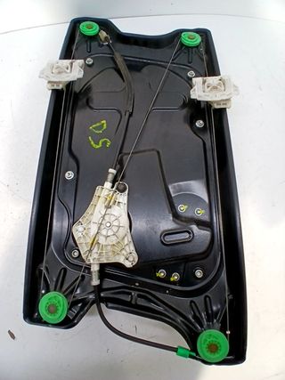 ELEVALUNAS DELANTERO DERECHO LAND ROVER DISCOVERY III (L319)