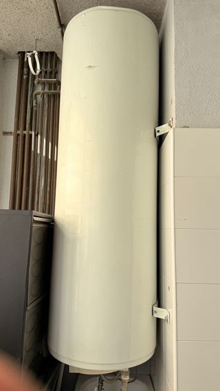 Termo Eléctrico Fagor 200L