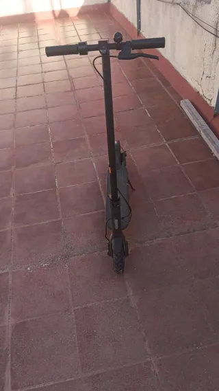 Patinete Eléctrico Xiaomi 100€ negociables