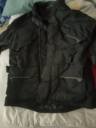 Chaqueta de moto negra talla S