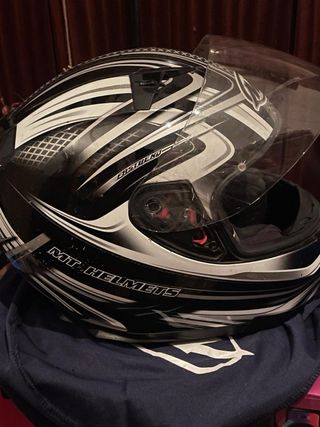 Casco de moto MT Helmets