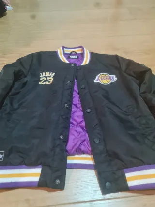Chaqueta NBA Lakers LeBron James 23