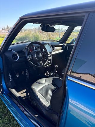 MINI Cooper John Cooper Works R56