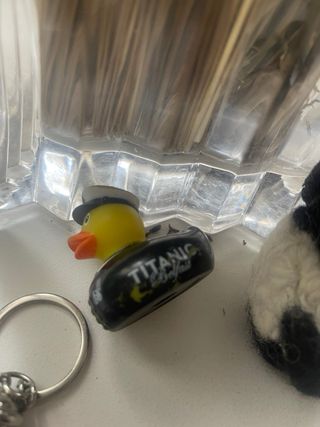 Lote Llavero Titanic Silbato y Oveja