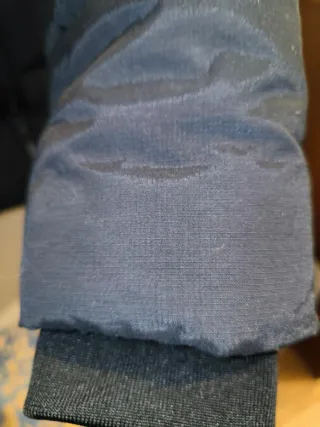 Chaqueta plumífero negra Tenth