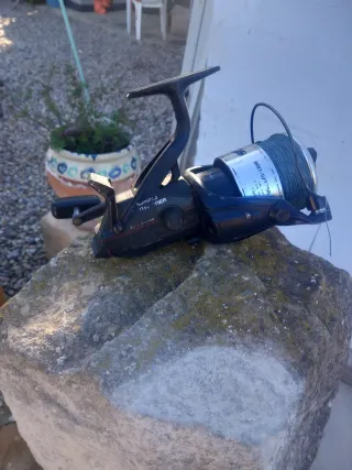 2 xCarrete Shimano 6500B Baitrunner. well used.