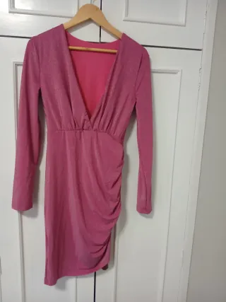 Vestido rosa brillante fiesta