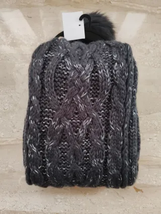 Gorro + bufanda C&A a estrenar