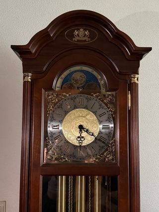 Reloj de pie Festina con péndulo