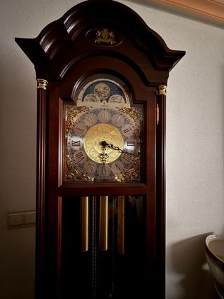 Reloj de pie Festina con péndulo