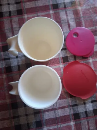 Set 2 tazze Tupperware microonde con coperchio