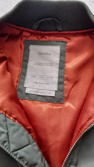 Chaqueta bomber verde militar