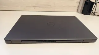 Dell Vostro 15 3000 i5-1135G7 8GB 256GB 15,6