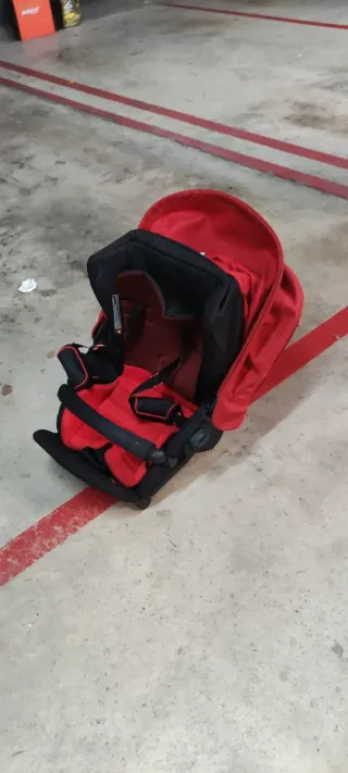 Carrito Jane Muum Negro y Rojo