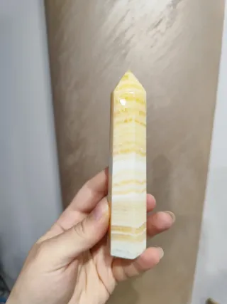 Puntale in Calcite Gialla Torre cristallo