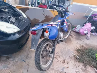 Rieju  MRX 125 Azul y Blanca