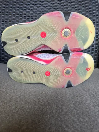 Nike Jordan Rojas y Blancas Talla 42