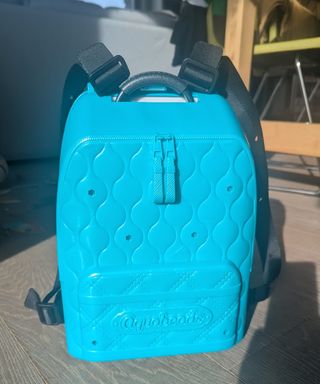Mochila Aquabeads como nueva