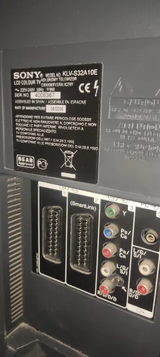 TV Sony Bravia Plata/Negro