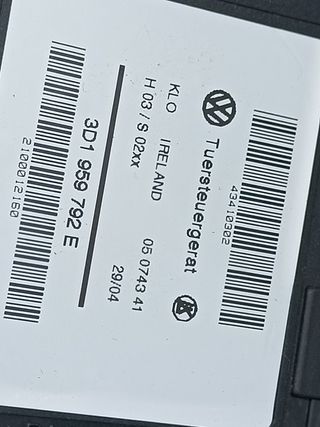 ELEVALUNAS DELANTERO DERECHO VOLKSWAGEN TOUAREG (7LA) (2)