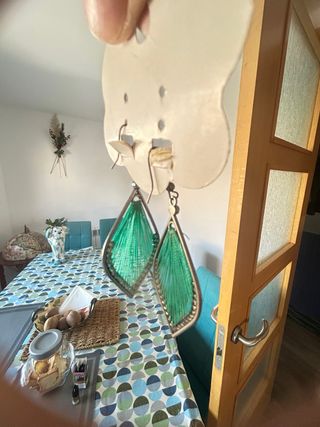 Aros artesanales con pedrerías