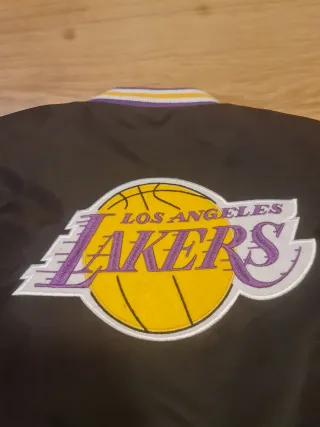 Chaqueta NBA Lakers LeBron James 23