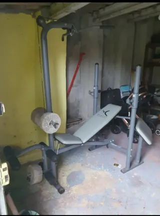 Banco de pesas multifuncional