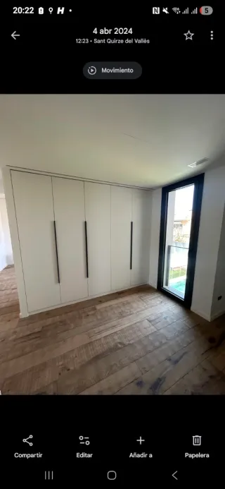 Carpintero de madera y aluminio